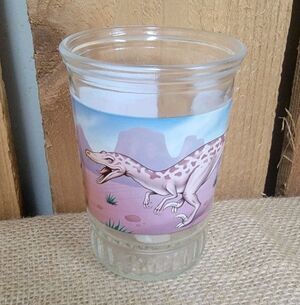 Bama Presents The Great Dinosaurs  Juice Glass Velociraptor #4